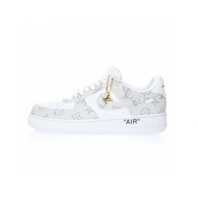 【日本未入荷】♪超入手困難LOUIS VUITTON X NIKE AIR FORCE1 ホワイトグレー【代金引換】 - 画像 (2)