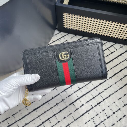 GUCCI 新作財布です 19 zm 95519