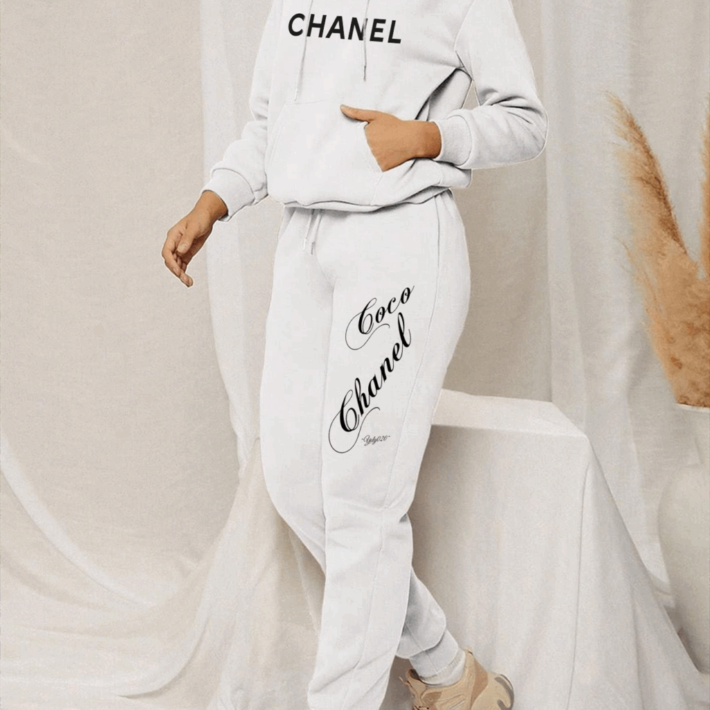 【 Chanel】シンプルなデザインのおしゃれな女性の超流行のパーカーのスーツです - 画像 (8)