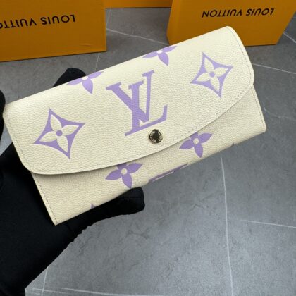LV Louis Vuitton 新作財布です 6 zm 95518