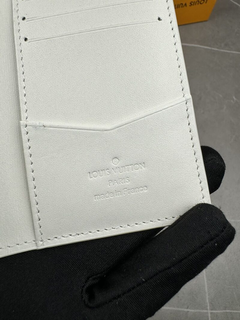 LV Louis Vuitton 新作財布です 23 zm 95521 - 画像 (4)