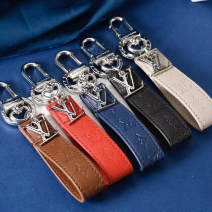 LV Louis Vuitton バッグペンダント キーホルダー 35 zm