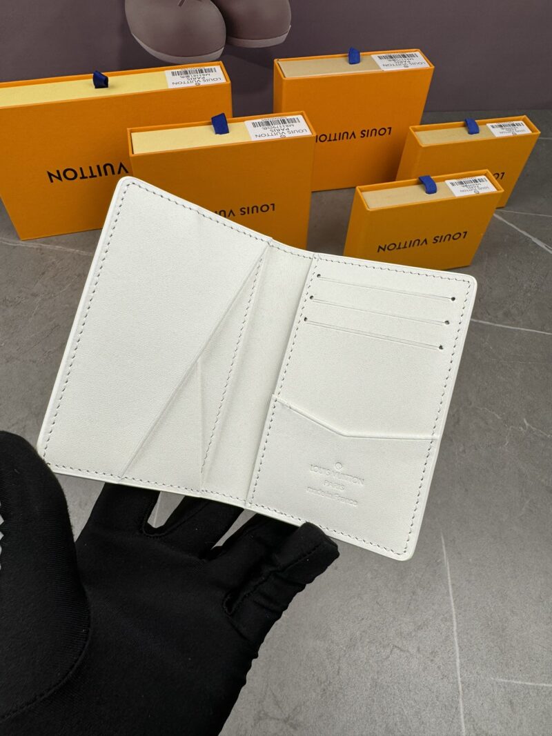 LV Louis Vuitton 新作財布です 23 zm 95521 - 画像 (3)