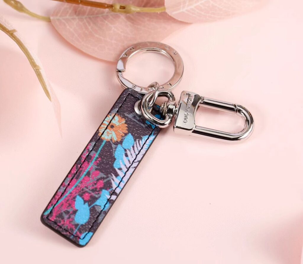 LV Louis Vuitton バッグペンダント キーホルダー 65 zm - 画像 (3)