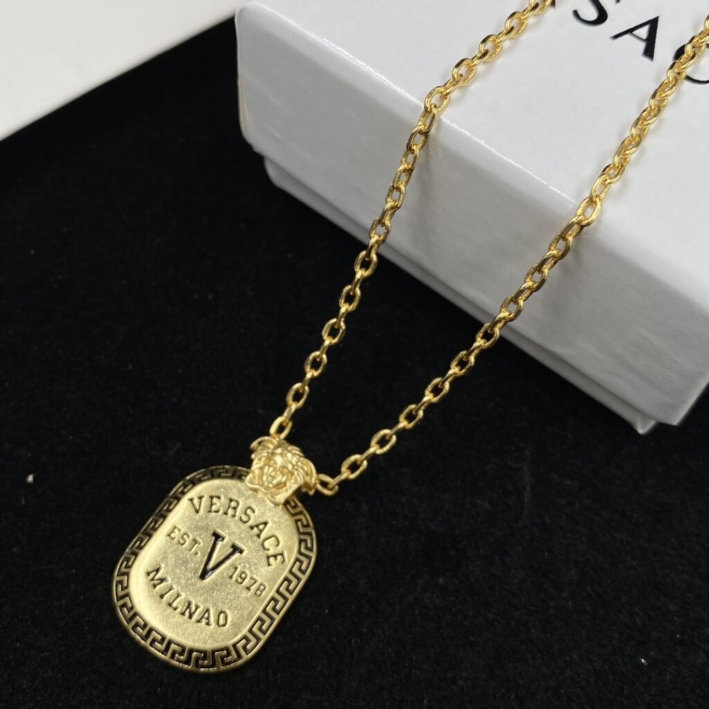 Versaceファッションアイテムチェーン10 al 94723 - 画像 (3)