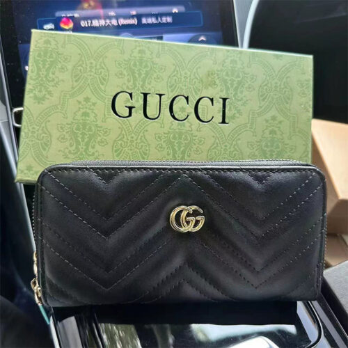 GUCCIショートウォレット 24 al 93465