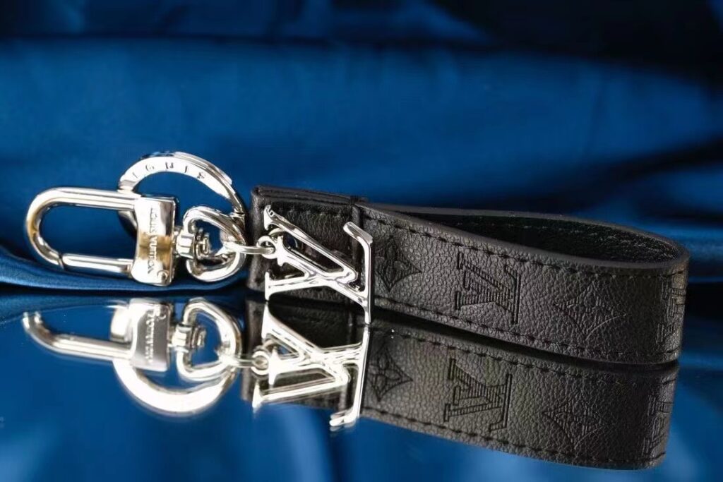 LV Louis Vuitton バッグペンダント キーホルダー 35 zm - 画像 (4)