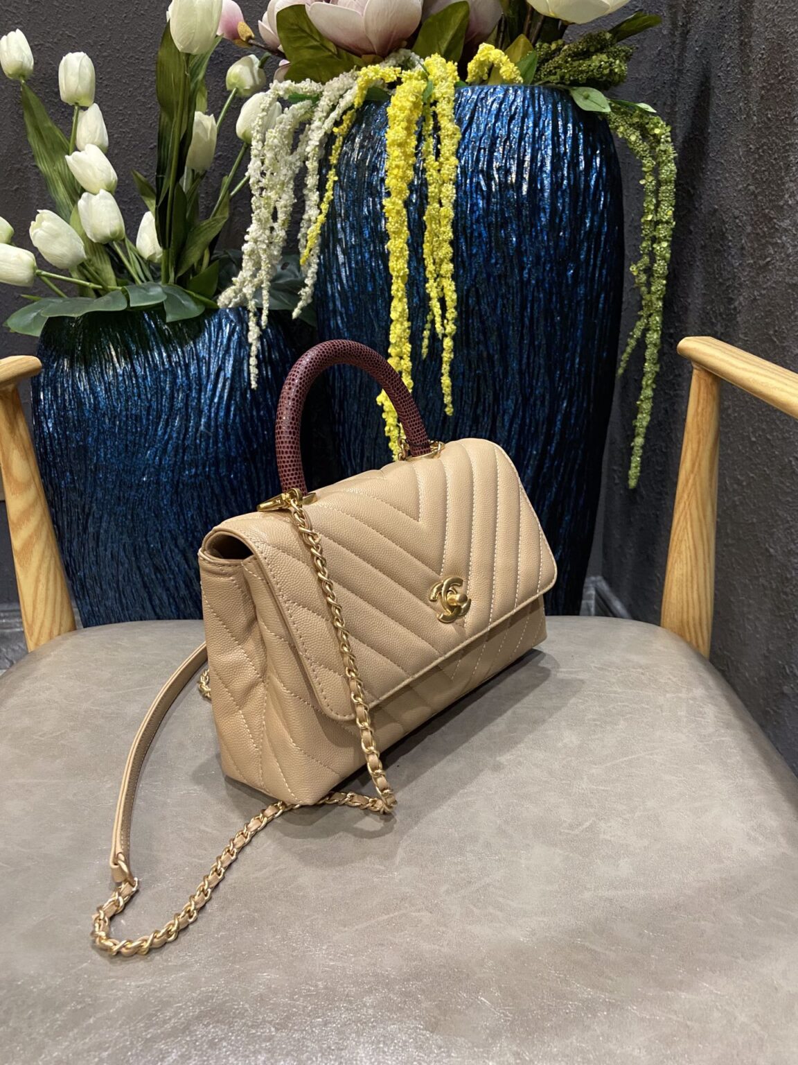 Chanel Cowhide handbag A92990 - 画像 (3)