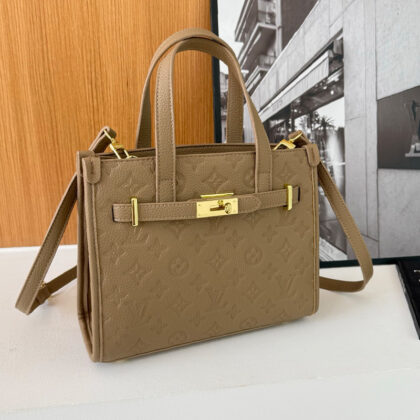 LV LOUIS VUITTONバッグ 61 SS105208