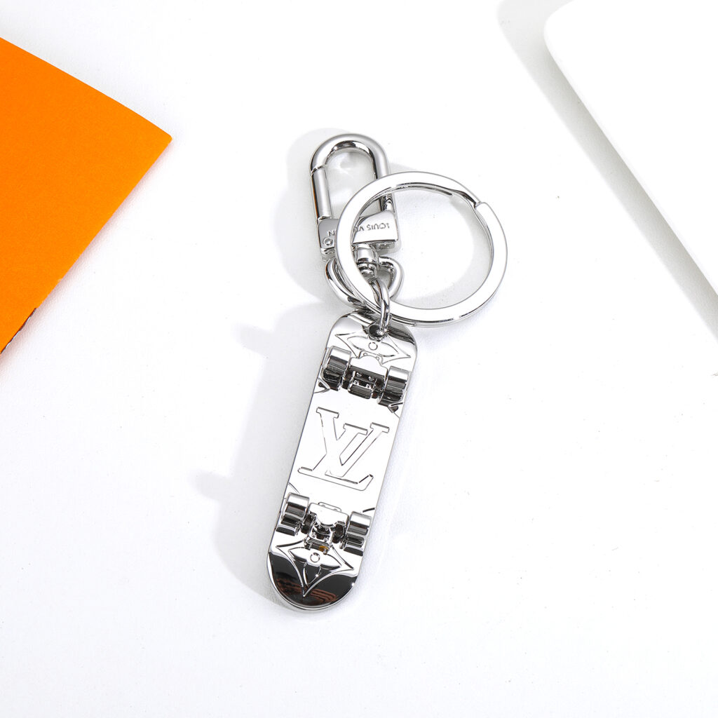 LV Louis Vuitton バッグペンダント キーホルダー09 zm - 画像 (2)