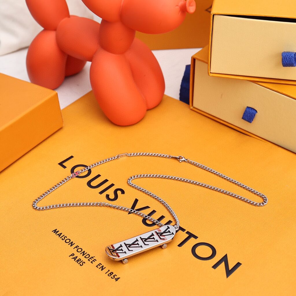 Louis Vuitton （ルイヴィトン）スケートボードのネックレス - 画像 (10)