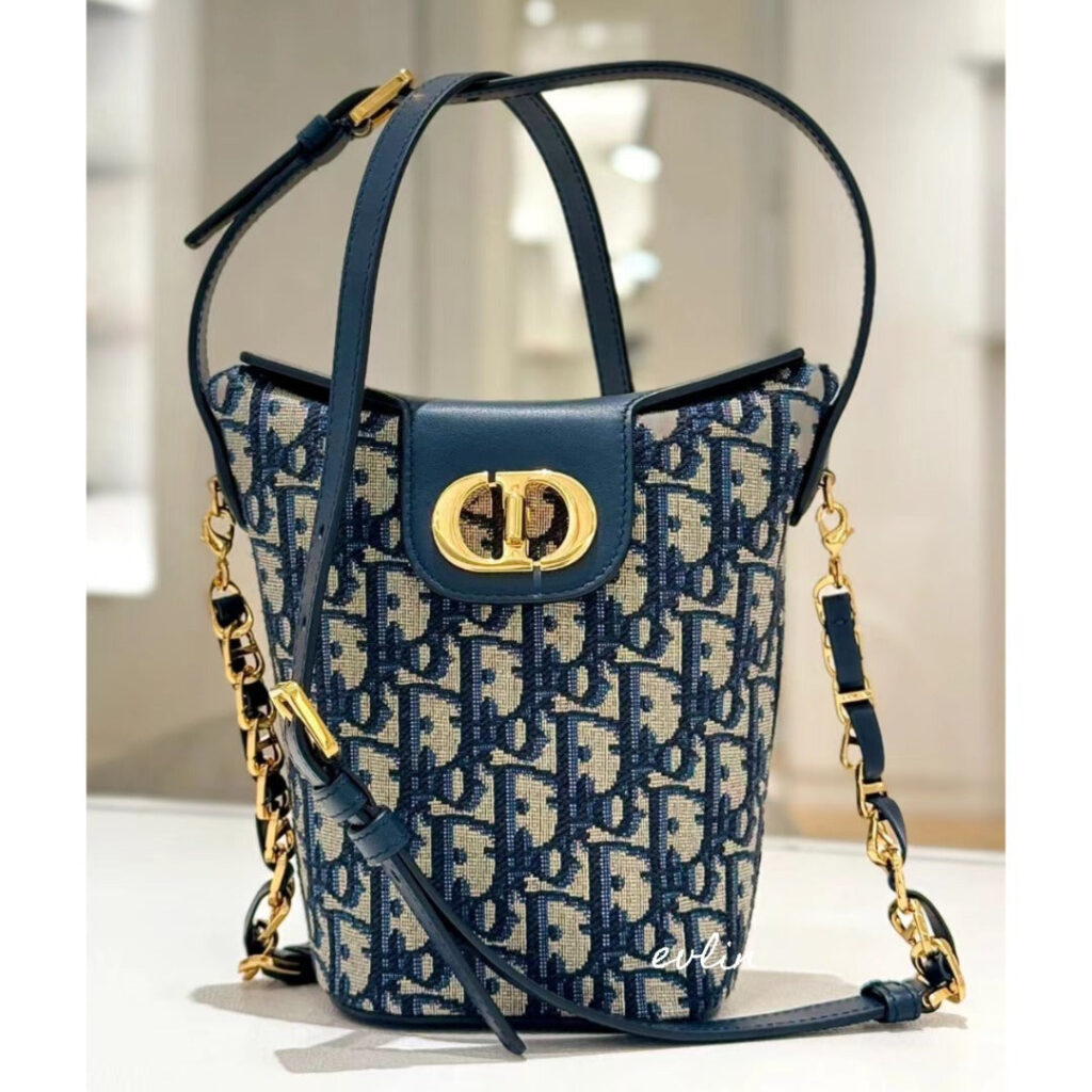 【大ヒットの予感】30 MONTAIGNE DIOR AMBERミニ バケットバッグ S2319UTZQ_M928 - 画像 (3)