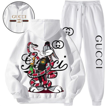【 Gucci 】ウサギとヘビの友達のファッションパーカーのセットです