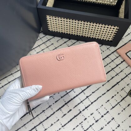 GUCCI 新作財布です 23 zm 95519