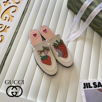 GUCCIカジュアルシューズ 28 SS105436