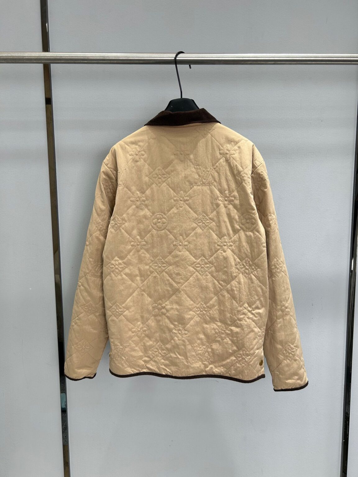 LV Louis Vuitton ダウンジャケット SS96782 - 画像 (2)