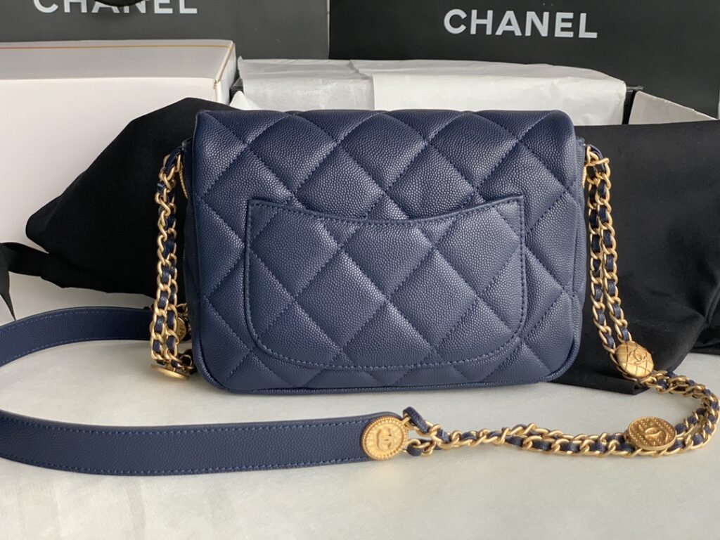 Chanel MINI CLASSIC FLAP BAG 3369 - 画像 (8)