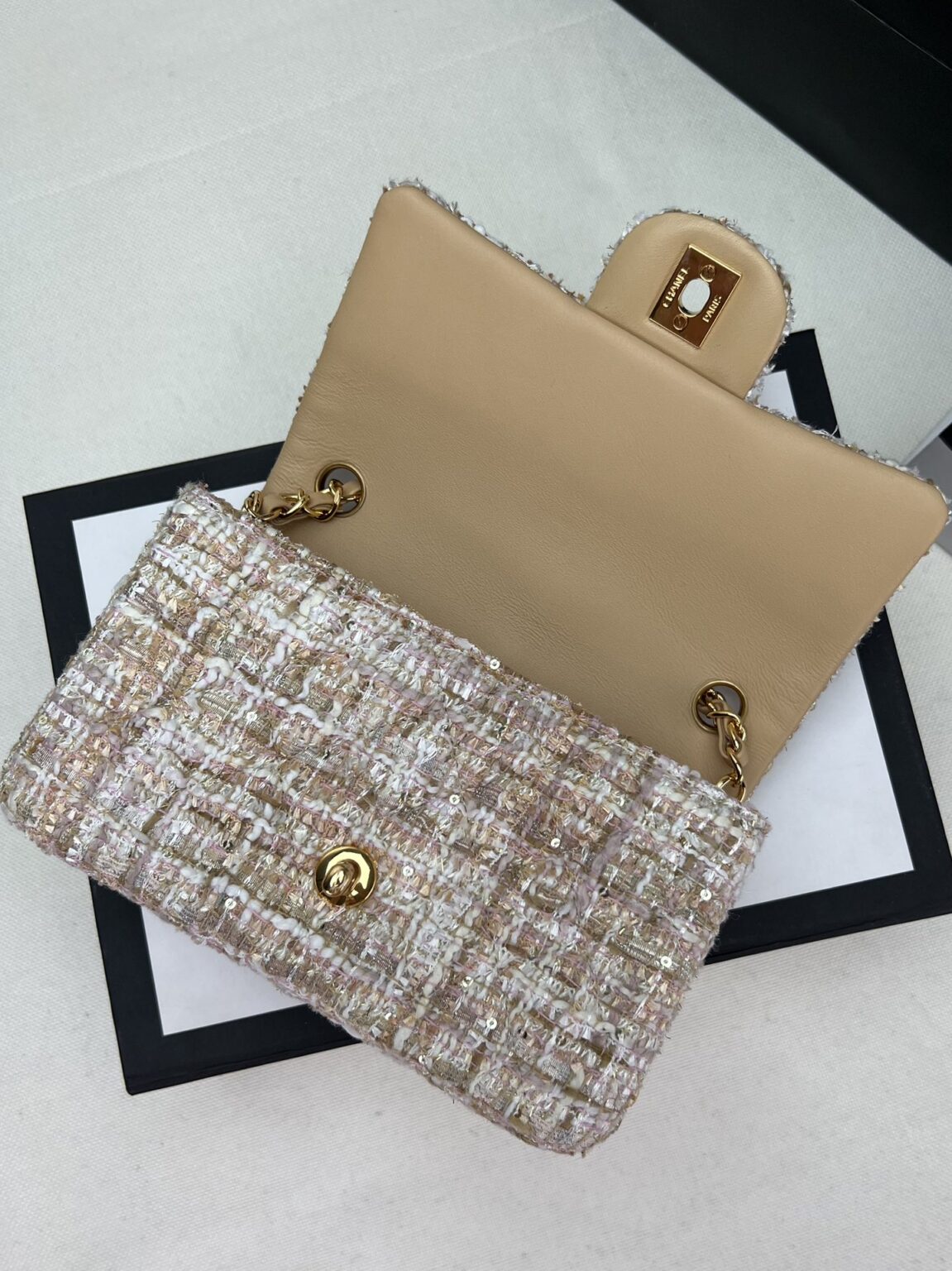 Chanel MINI CLASSIC FLAP BAG 1116 - 画像 (15)