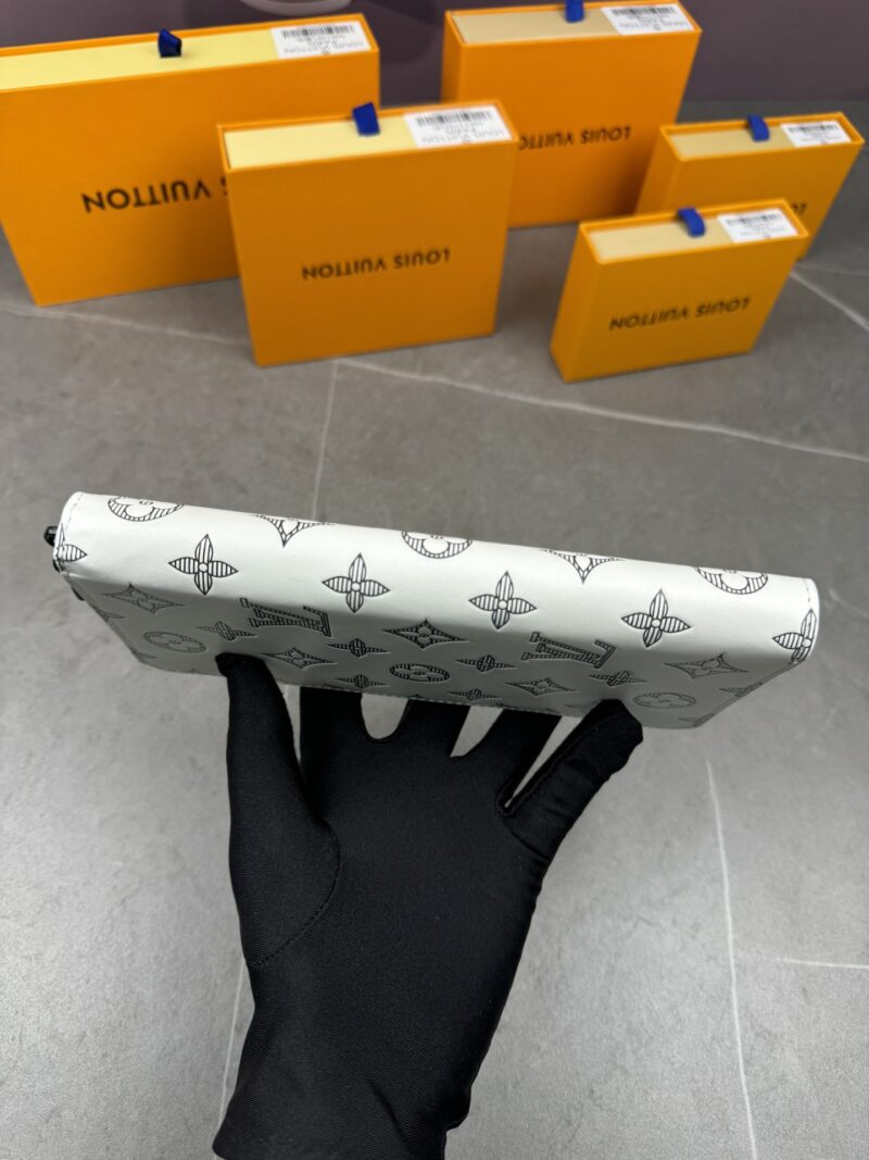 LV Louis Vuitton 新作財布です 29 zm 95521 - 画像 (4)