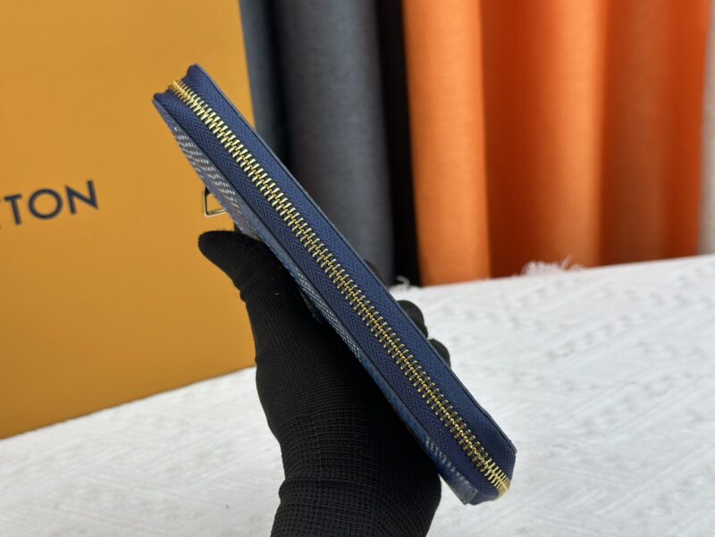 LV Louis Vuitton 新作財布です 68 zm 95523 - 画像 (3)
