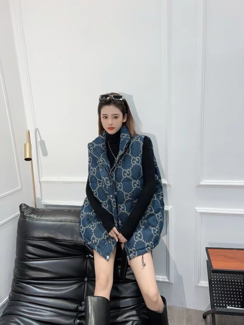 GUCCI ダウンベスト SS96781 - 画像 (4)