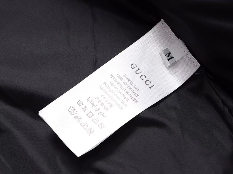 【超人気】特価開催 GUCCI モノグラム ダウンジャケット - 画像 (5)
