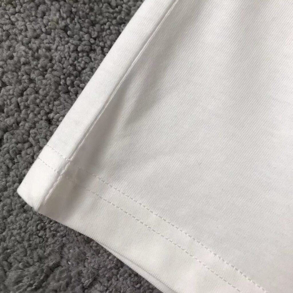 【LOUIS VUITTON 公式旗艦店】ルイヴィトン Tシャツ ご好評に付き再入荷！ - 画像 (6)