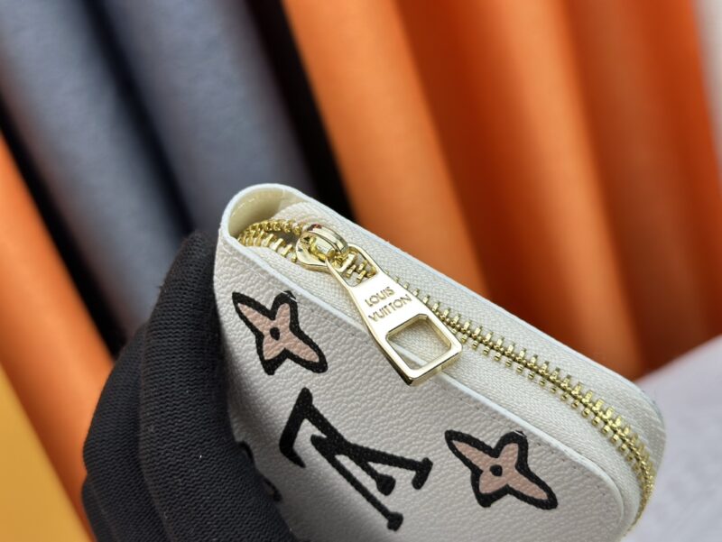 LV Louis Vuitton 新作財布です 22 zm 95521 - 画像 (9)