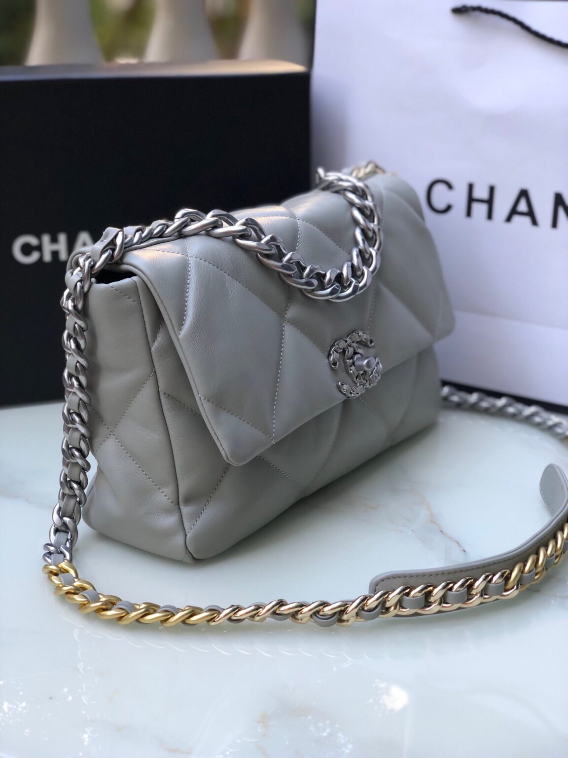 Chanel 19 medium 1161 - 画像 (8)