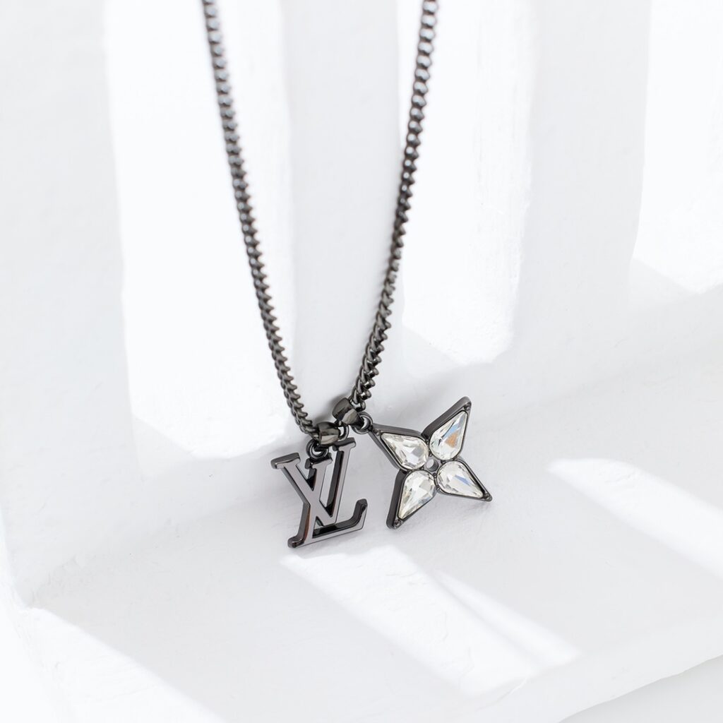 LOUIS VUITTON（ルイヴィトン）STAR BLOSSOM ネックレス - 画像 (5)
