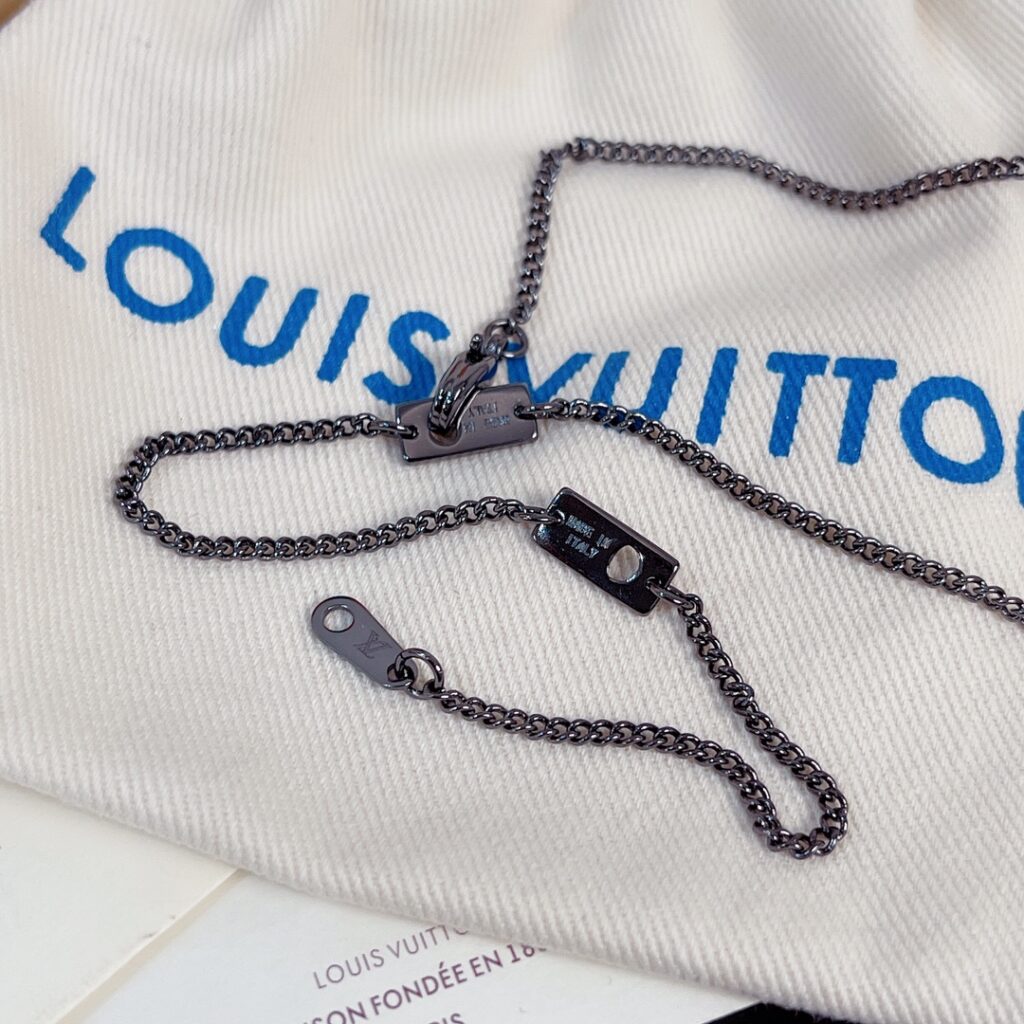 Louis Vuitton（ルイヴィトン）ペンダントチェーンLVコーラル M68903 - 画像 (9)