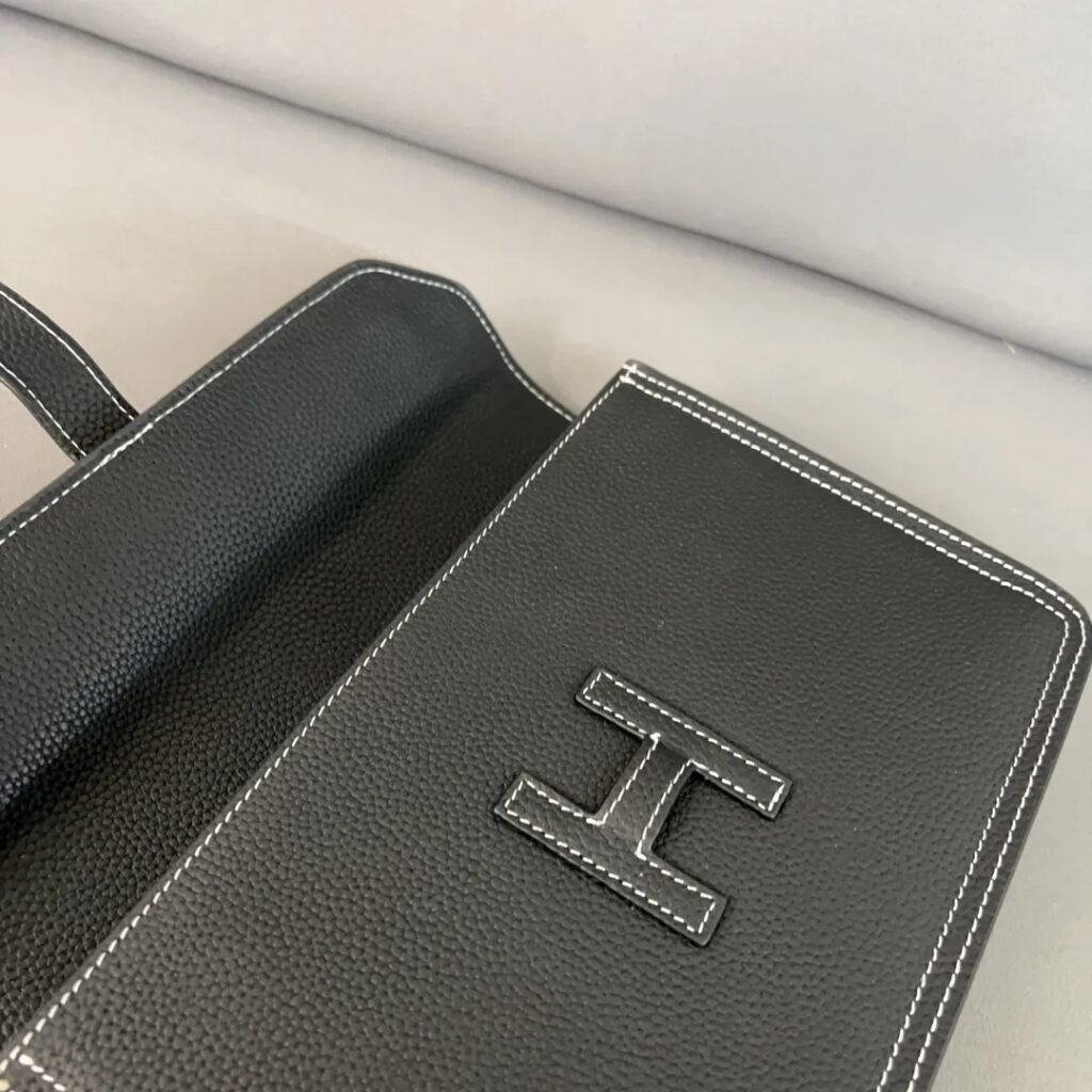 【HERMES 公式旗艦店】エルメス クラッチバッグ 当日出荷 好評に付き再入荷！26*17CM - 画像 (7)