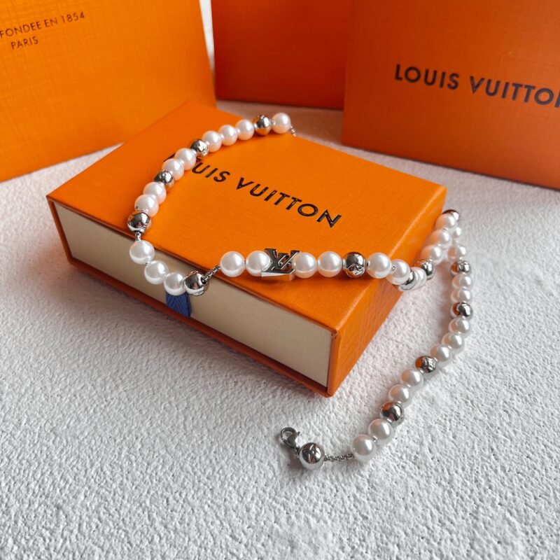 Louis Vuitton（ルイヴィトン）MONOGRAM PEARLS ネックレス M01157 - 画像 (4)