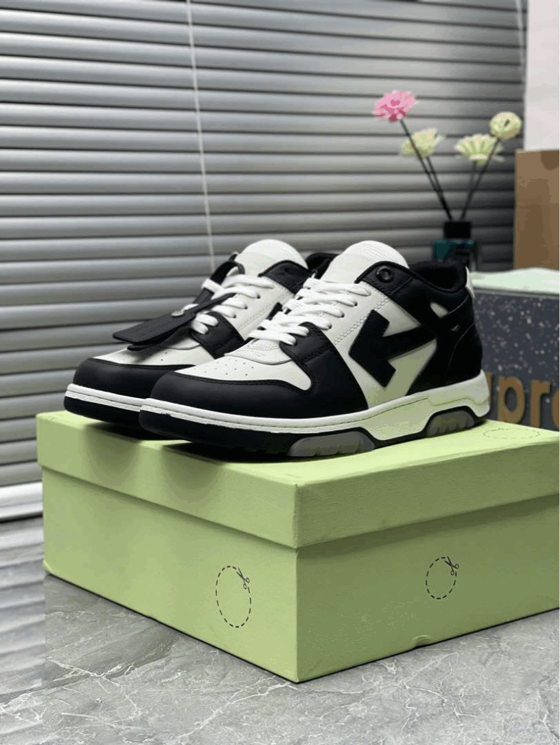 Off-white shoes 男女兼用 - 画像 (3)