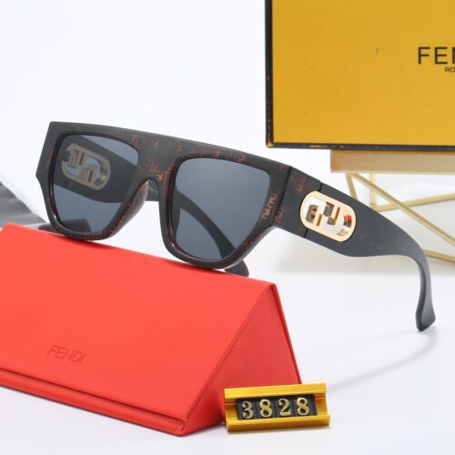 FENDI サングラス 15