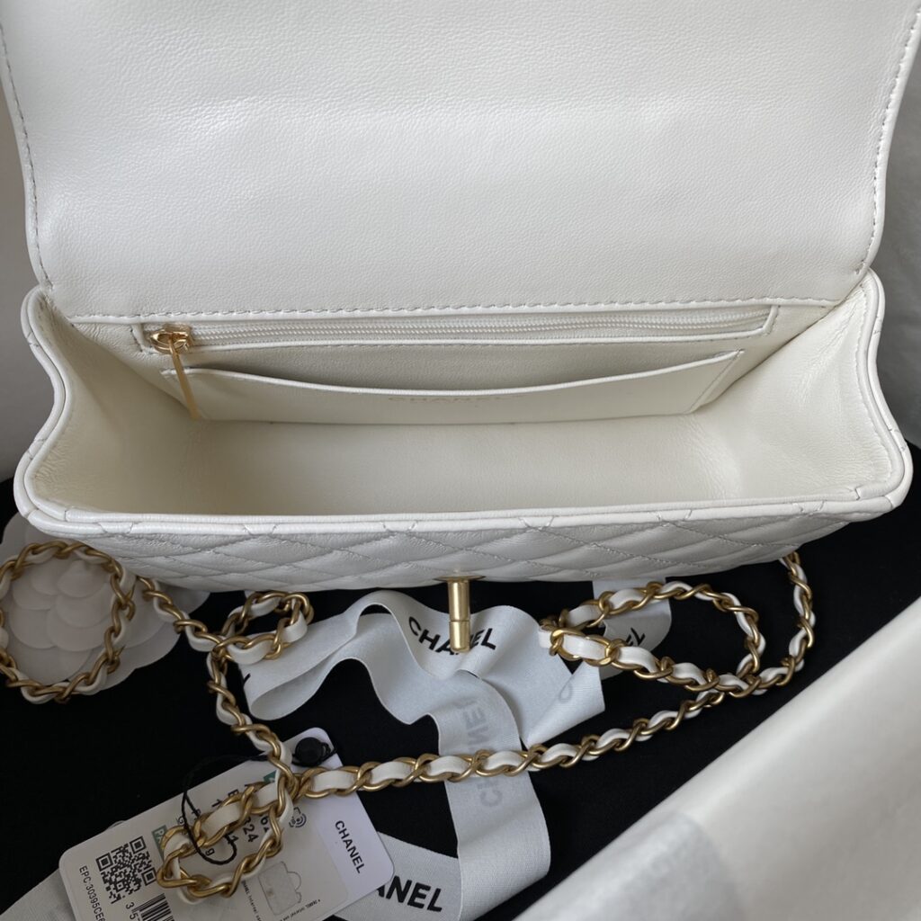 Chanel❄️24C 🔅AS4362 diamond letter handle mini CF - 画像 (8)