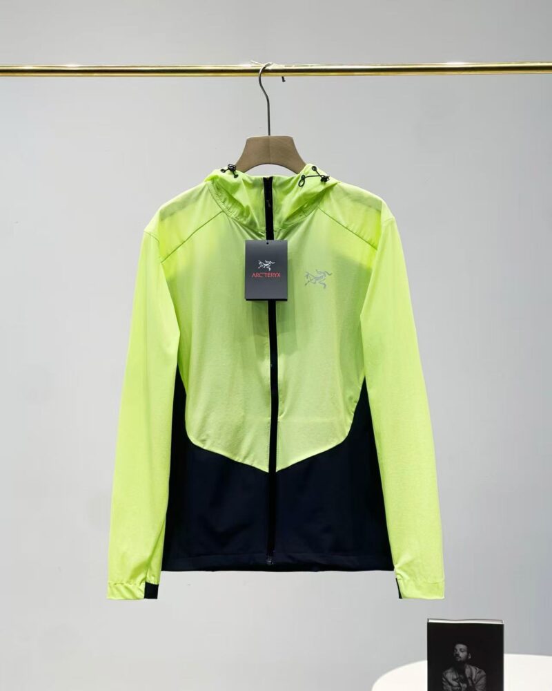 ARC'TERYX 日焼け止めジャケット - 画像 (4)