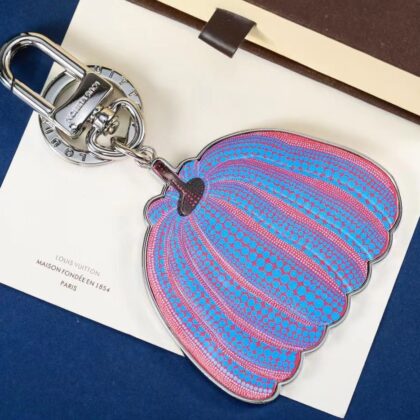 LV Louis Vuitton バッグペンダント キーホルダー 83 zm