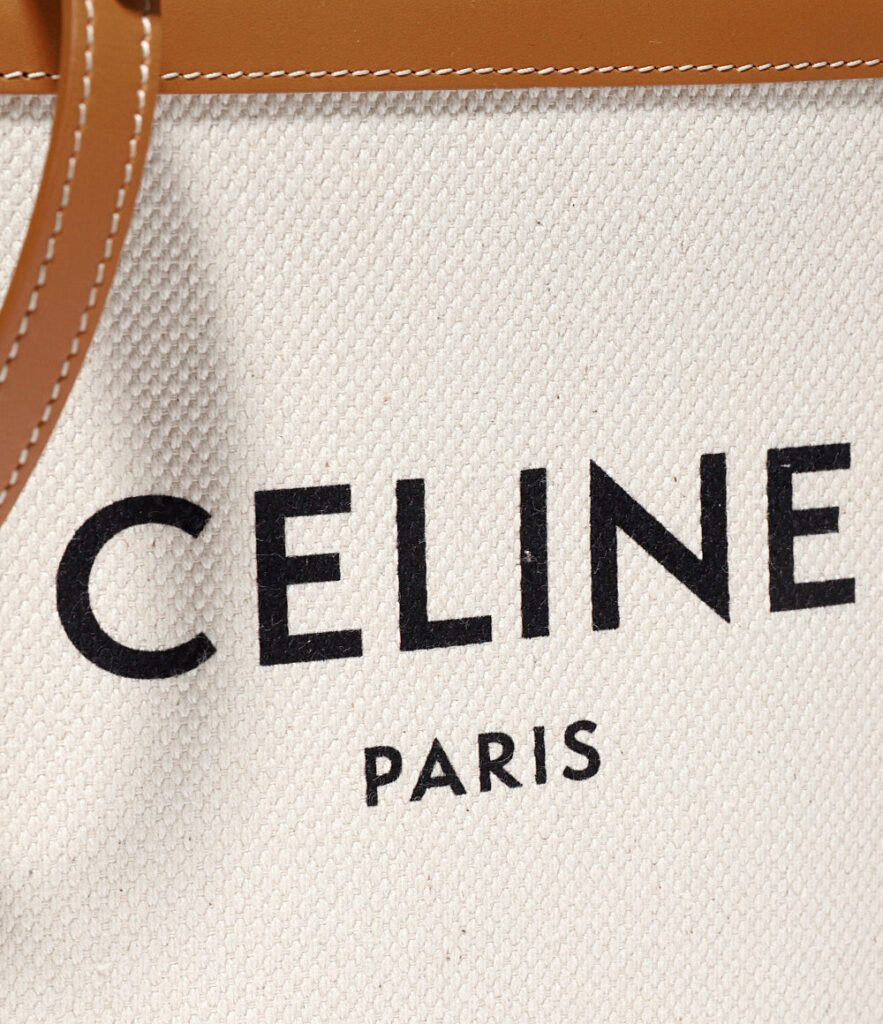 CELINE ミニ バーティカル カバ CELINEプリント - 画像 (5)