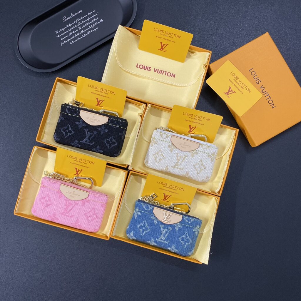 LV Louis Vuitton 小銭入れ に飾りを付ける zm 94914 - 画像 (8)