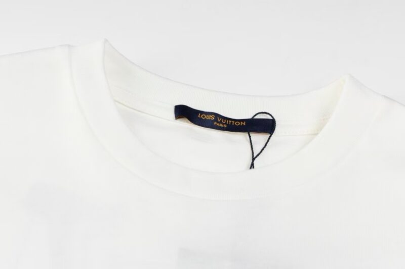 Louis Vuitton Classicコレクション　メンズ　Tシャツ - 画像 (5)