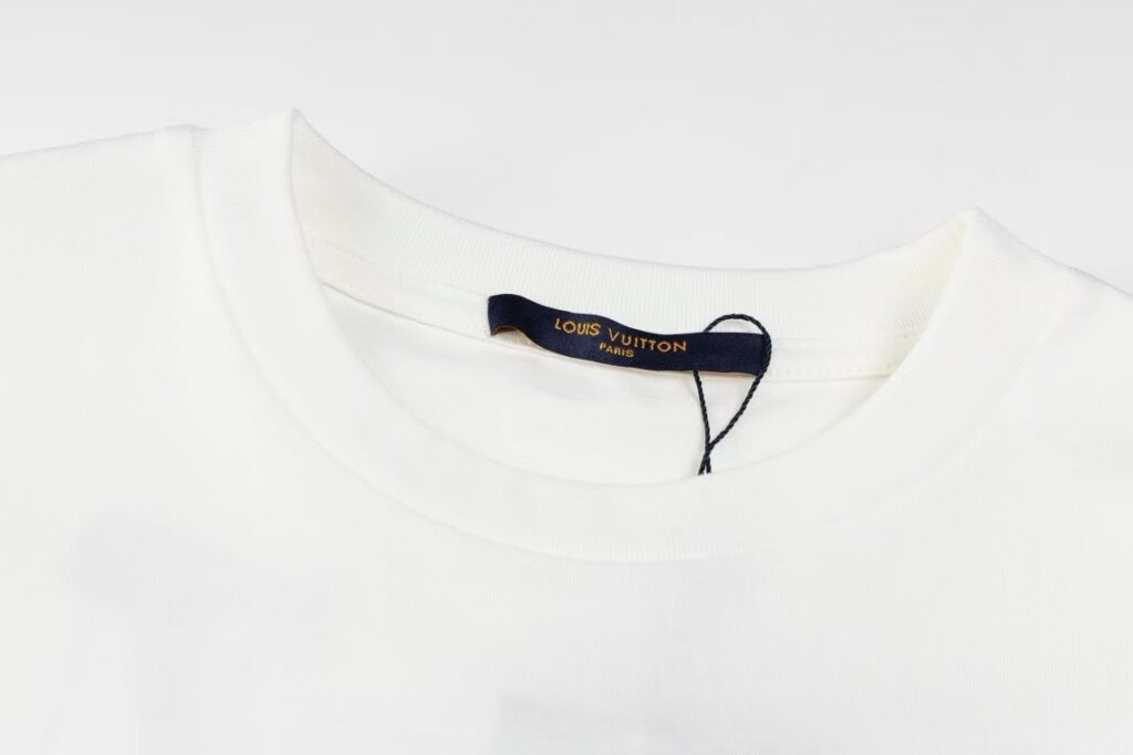 Louis Vuitton Classicコレクション　メンズ　Tシャツ - 画像 (5)