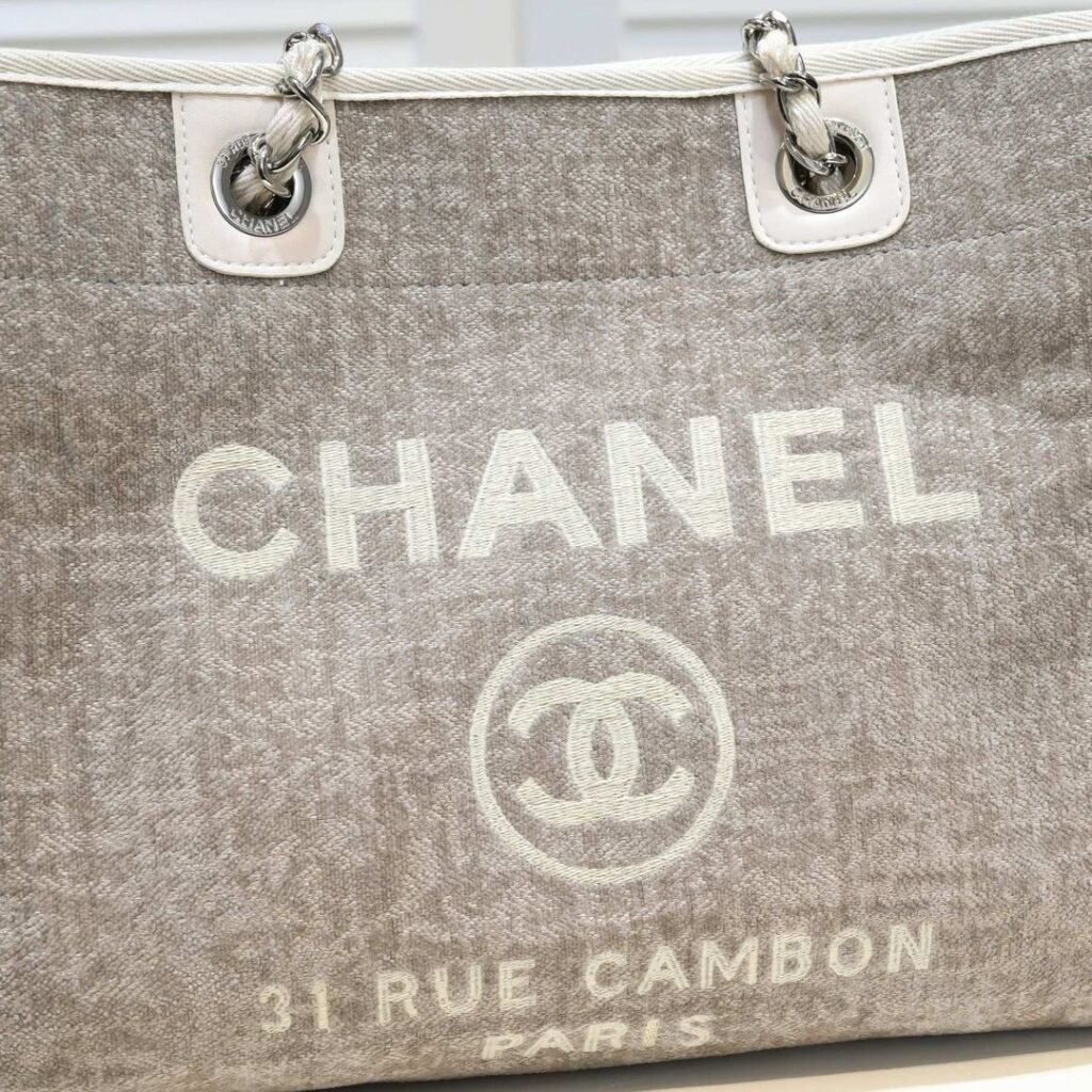 【Chanel 】【シャネル】トートバッグ 34x26x17 cm - 画像 (8)