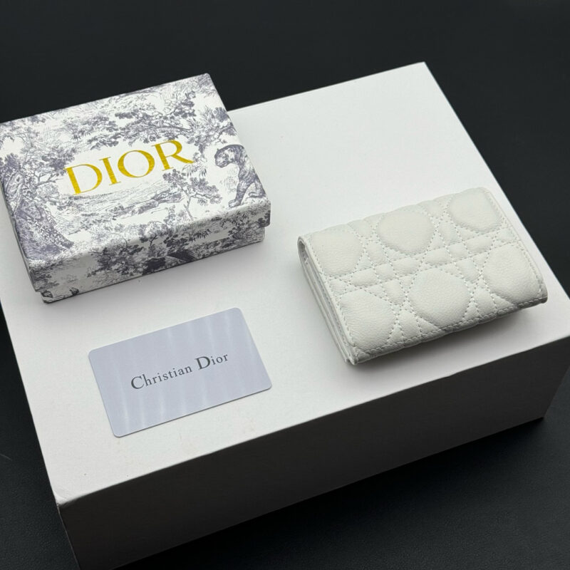 Dior 羊の皮の財布 2 zm 94920 - 画像 (8)