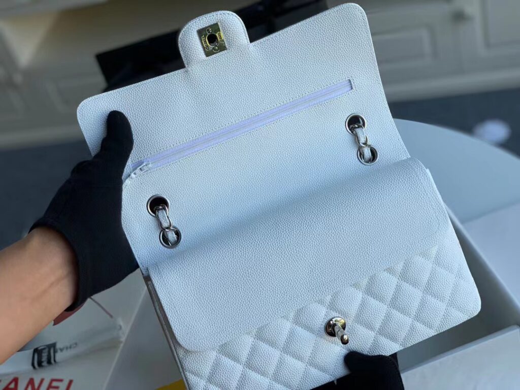 Chanel Flap Bag 1112 - 画像 (5)