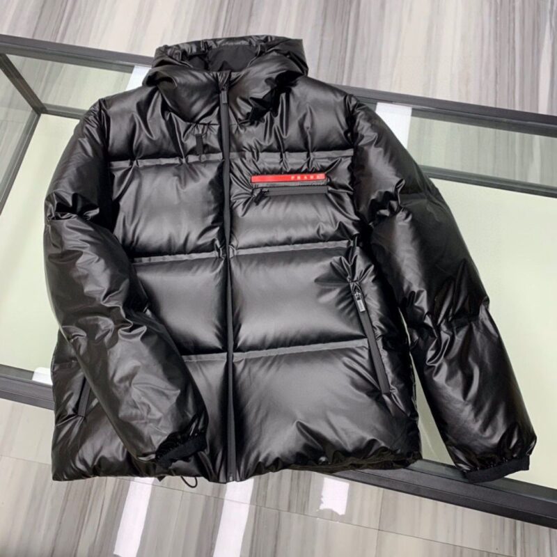 PRADA ダウンジャケット 代金引換 送料無料 おうちで試着 - 画像 (4)
