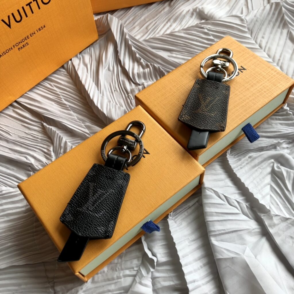 【Louis Vuitton 】（ルイヴィトン）ポルトクレ・クロッシュ クレ キーホルダー - 画像 (6)