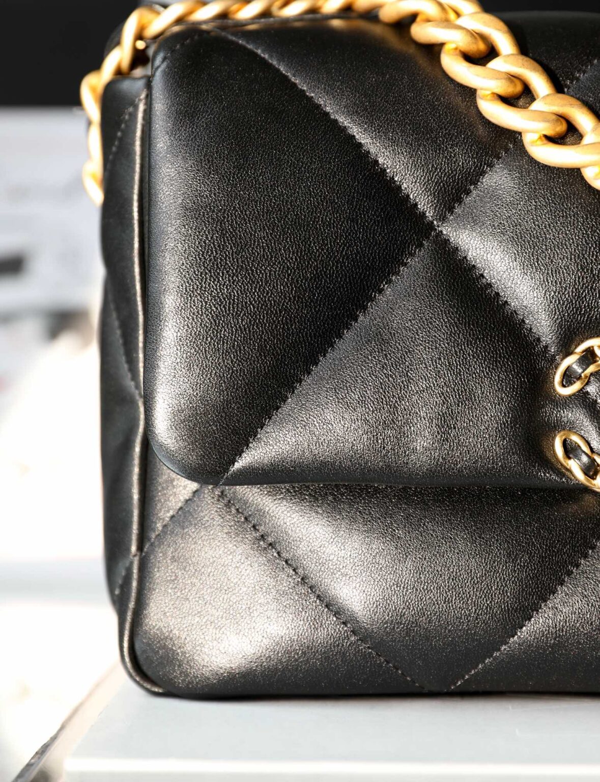 Chanel 19 AS1160 - 画像 (12)