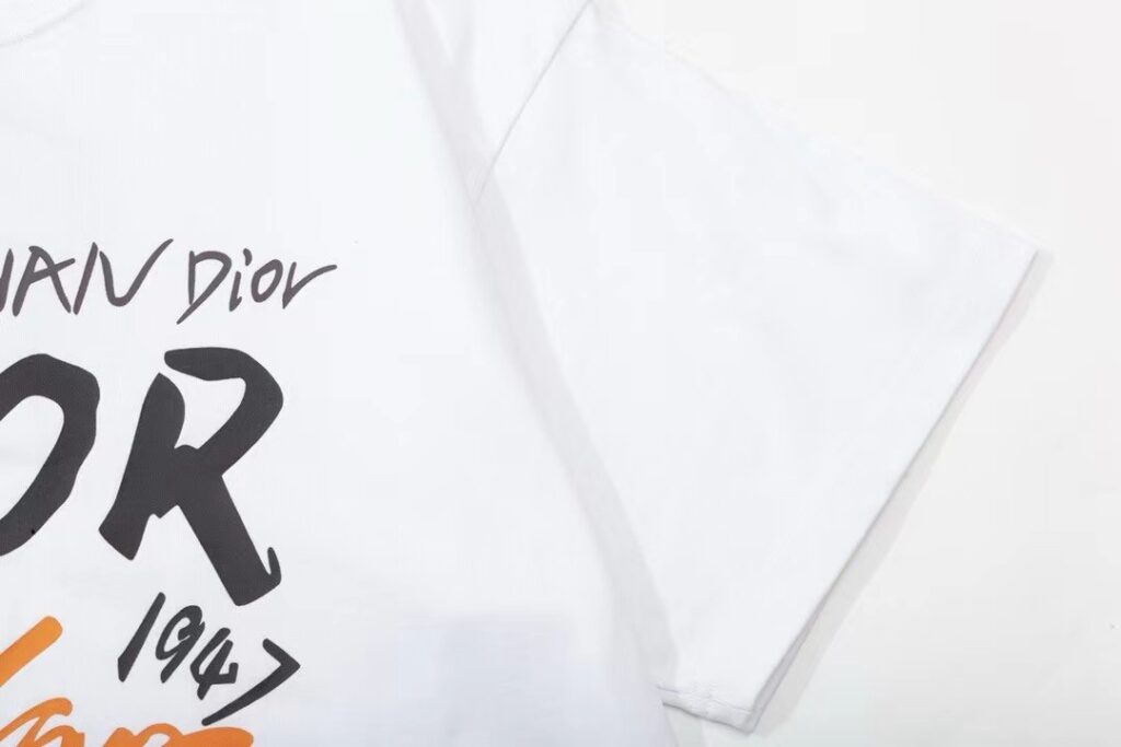 【 DIOR 公式旗艦店】ディオール Tシャツ ご好評に付き再入荷！ - 画像 (13)