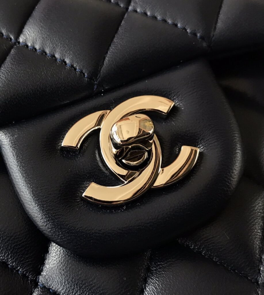 Chanel Flap Bag 1112 - 画像 (2)